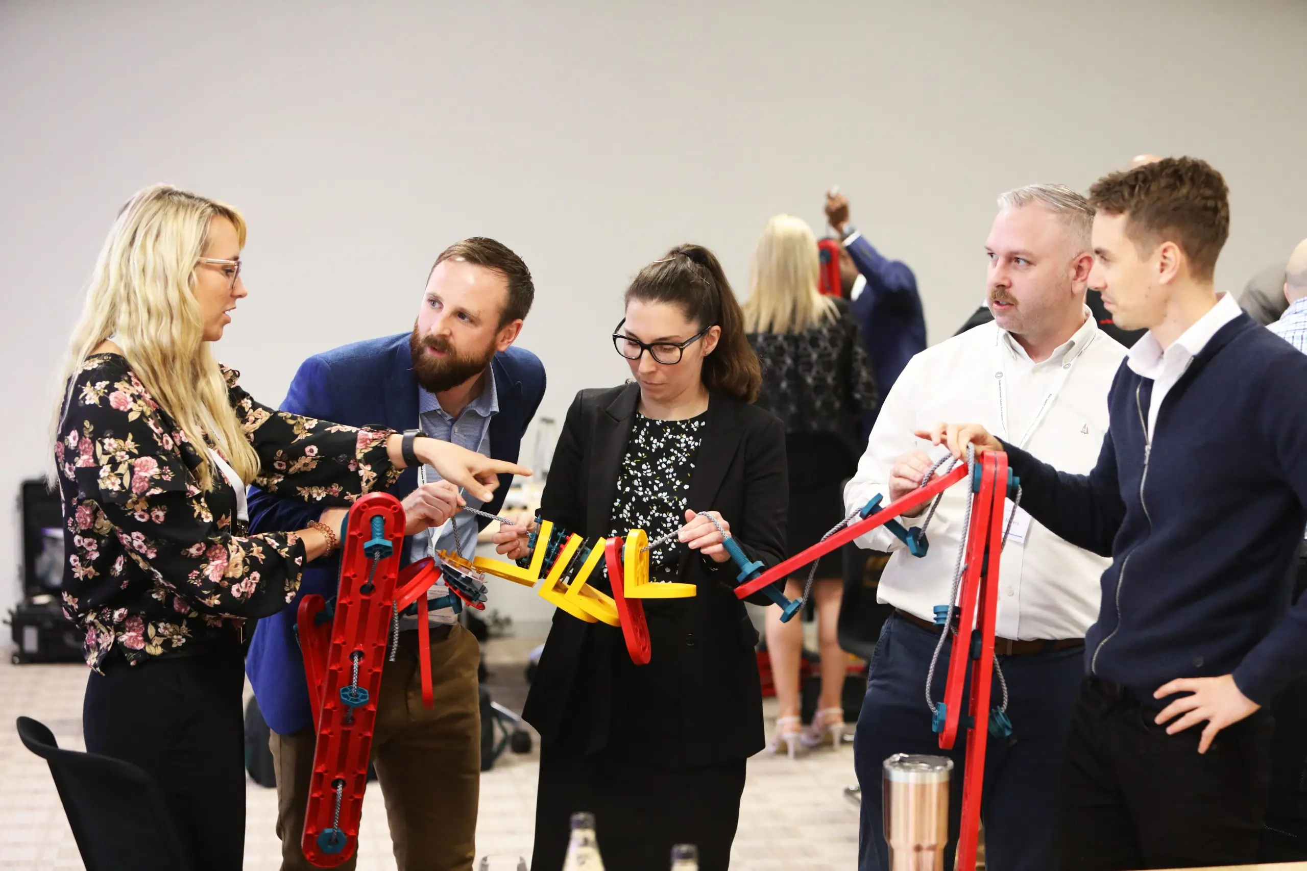 A group using MTa Insights, collaborating to develop leadership skills and drive innovation.